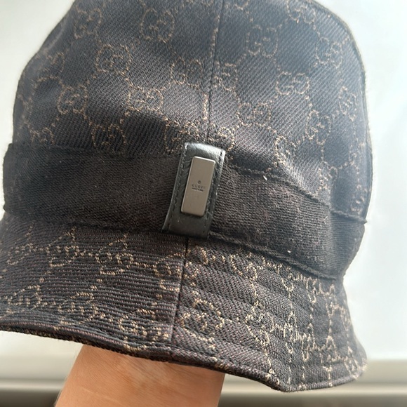 GUCCI bucket hat - Picture 2 of 4